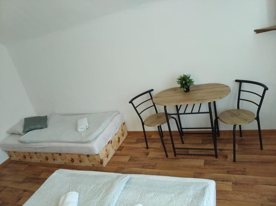 Penzion Almi Doksy  Bagian luar foto