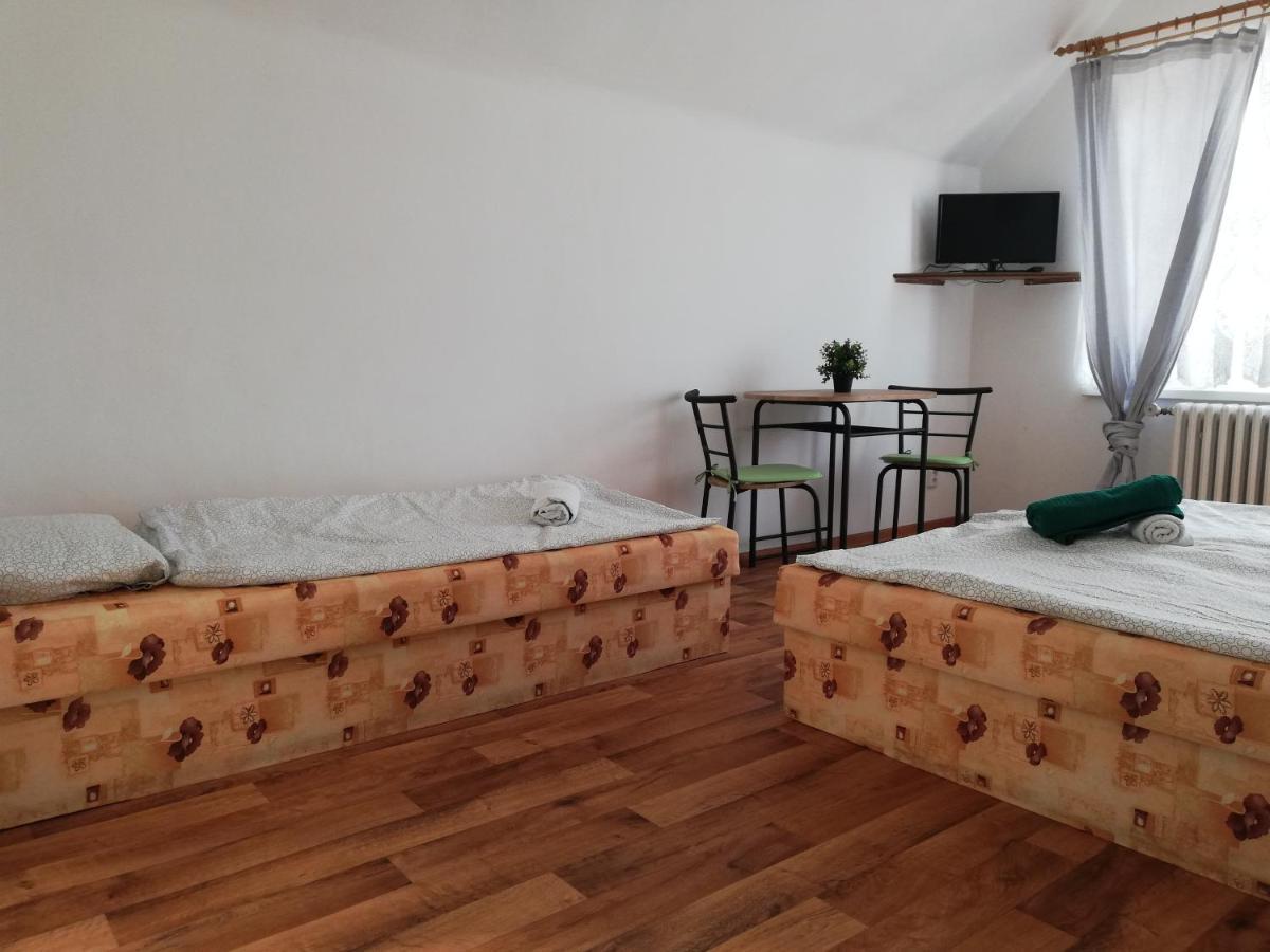 Penzion Almi Doksy  Bagian luar foto